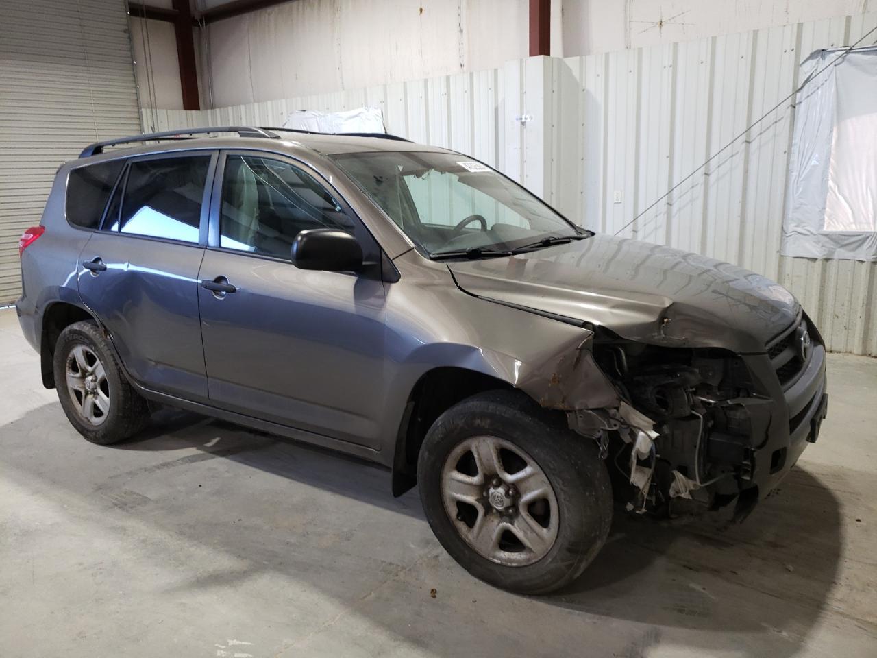 Photo 3 VIN: 2T3BF4DVXAW078383 - TOYOTA RAV 4 