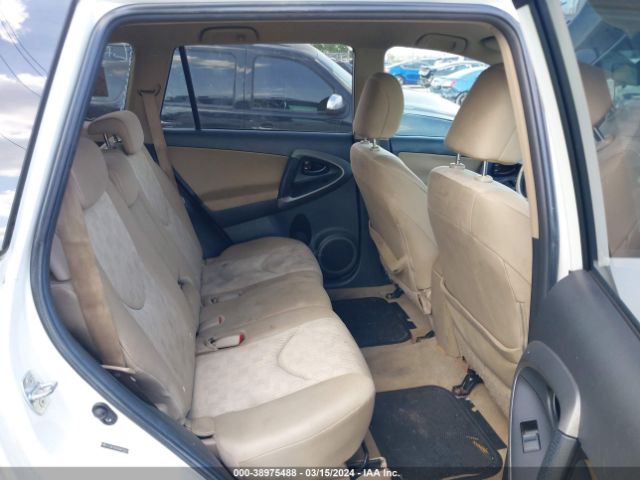 Photo 7 VIN: 2T3BF4DVXAW079761 - TOYOTA RAV4 