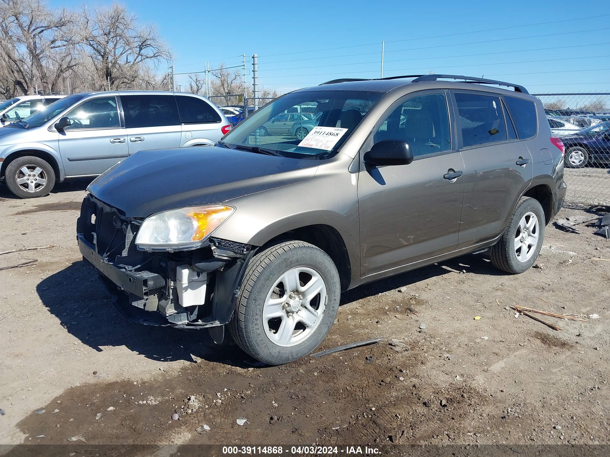 Photo 1 VIN: 2T3BF4DVXBW105955 - TOYOTA RAV 4 