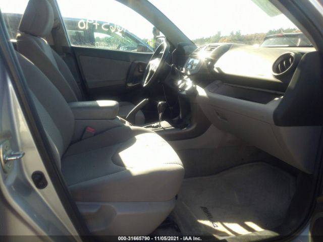 Photo 4 VIN: 2T3BF4DVXBW111352 - TOYOTA RAV4 