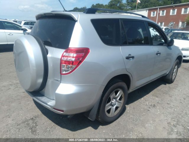 Photo 3 VIN: 2T3BF4DVXBW132573 - TOYOTA RAV4 