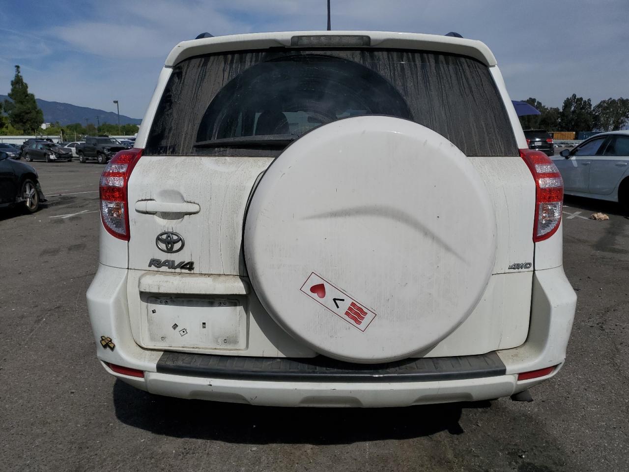 Photo 5 VIN: 2T3BF4DVXBW139863 - TOYOTA RAV4 