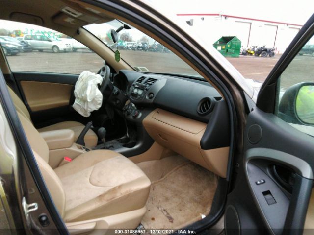 Photo 4 VIN: 2T3BF4DVXBW154850 - TOYOTA RAV4 