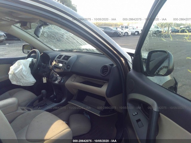 Photo 4 VIN: 2T3BF4DVXBW157361 - TOYOTA RAV4 