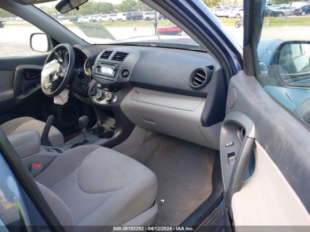 Photo 4 VIN: 2T3BF4DVXCW206415 - TOYOTA RAV4 