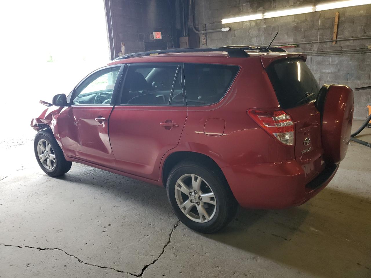 Photo 1 VIN: 2T3BF4DVXCW228804 - TOYOTA RAV 4 