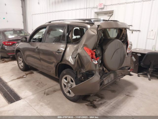 Photo 2 VIN: 2T3BF4DVXCW246963 - TOYOTA RAV4 