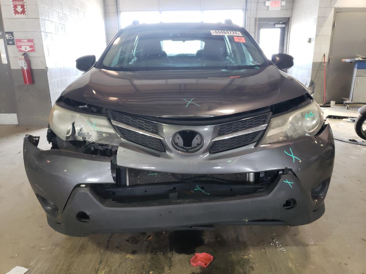 Photo 4 VIN: 2T3BFREV0DW008536 - TOYOTA RAV 4 