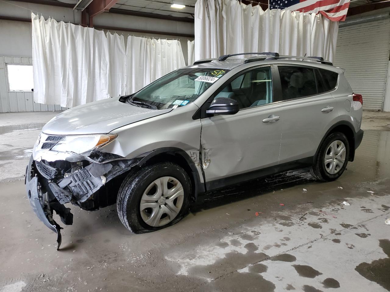 Photo 0 VIN: 2T3BFREV0DW019116 - TOYOTA RAV 4 