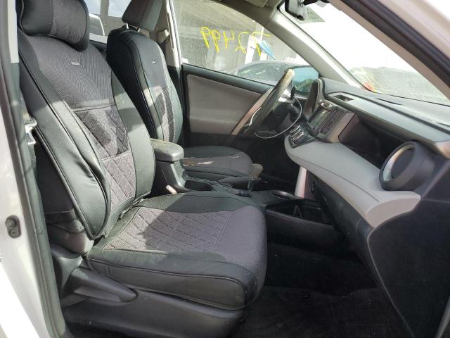 Photo 4 VIN: 2T3BFREV0EW186870 - TOYOTA RAV4 LE 