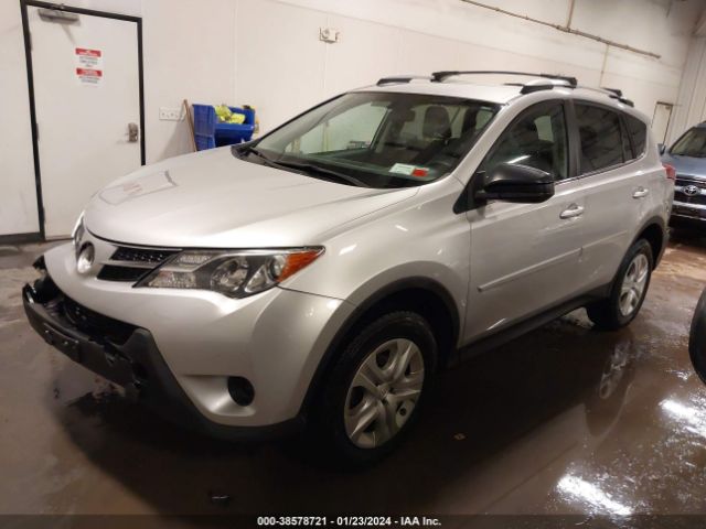 Photo 1 VIN: 2T3BFREV0FW339300 - TOYOTA RAV4 