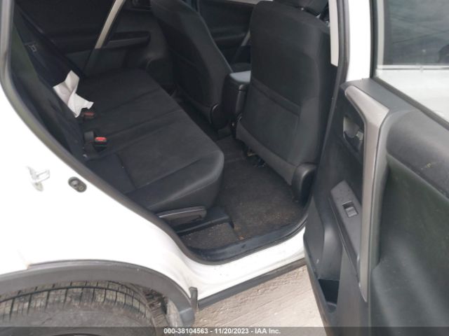 Photo 7 VIN: 2T3BFREV0GW478635 - TOYOTA RAV4 