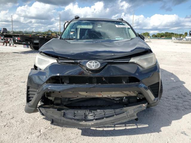 Photo 4 VIN: 2T3BFREV0HW577280 - TOYOTA RAV4 LE 