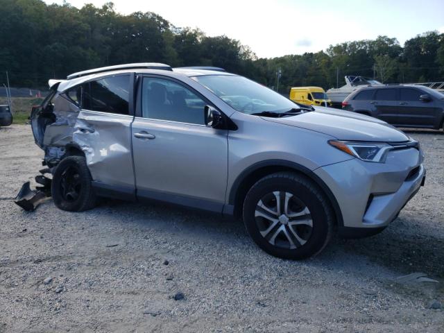 Photo 3 VIN: 2T3BFREV0JW729547 - TOYOTA RAV4 LE 