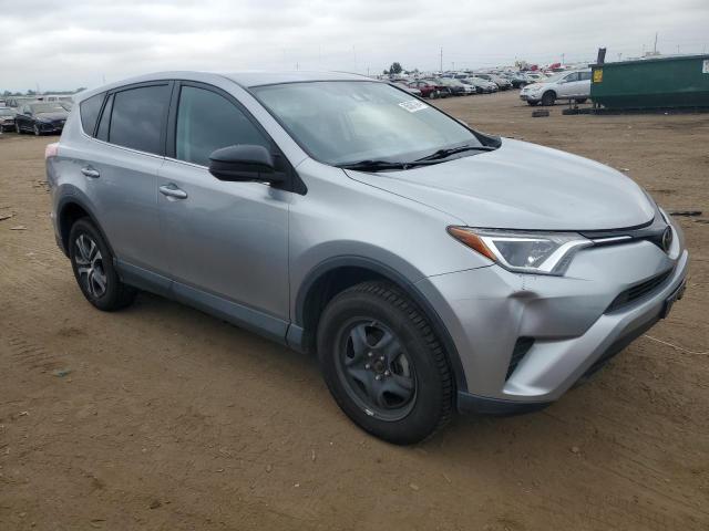 Photo 3 VIN: 2T3BFREV0JW731377 - TOYOTA RAV4 LE 