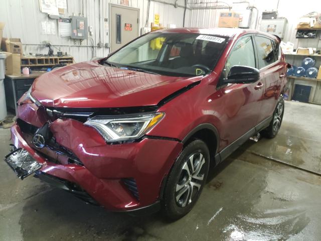 Photo 1 VIN: 2T3BFREV0JW740497 - TOYOTA RAV4 LE 