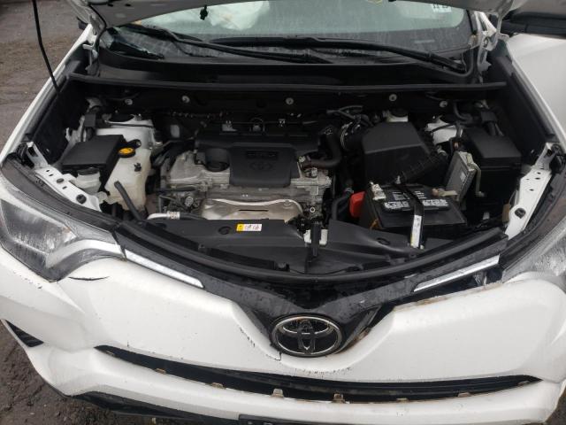 Photo 11 VIN: 2T3BFREV0JW854127 - TOYOTA RAV4 LE 