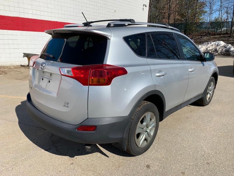 Photo 3 VIN: 2T3BFREV1DW017634 - TOYOTA RAV4 LE 