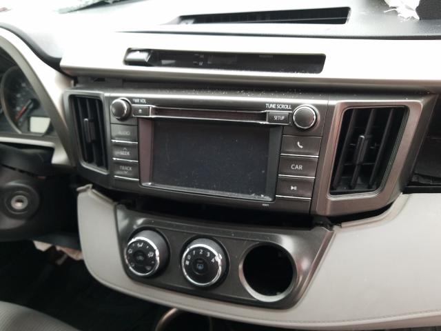 Photo 8 VIN: 2T3BFREV1DW121122 - TOYOTA RAV4 LE 