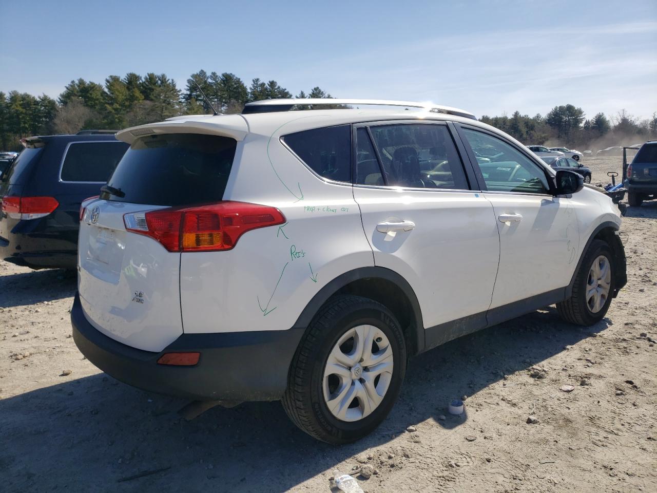 Photo 2 VIN: 2T3BFREV1FW249413 - TOYOTA RAV 4 