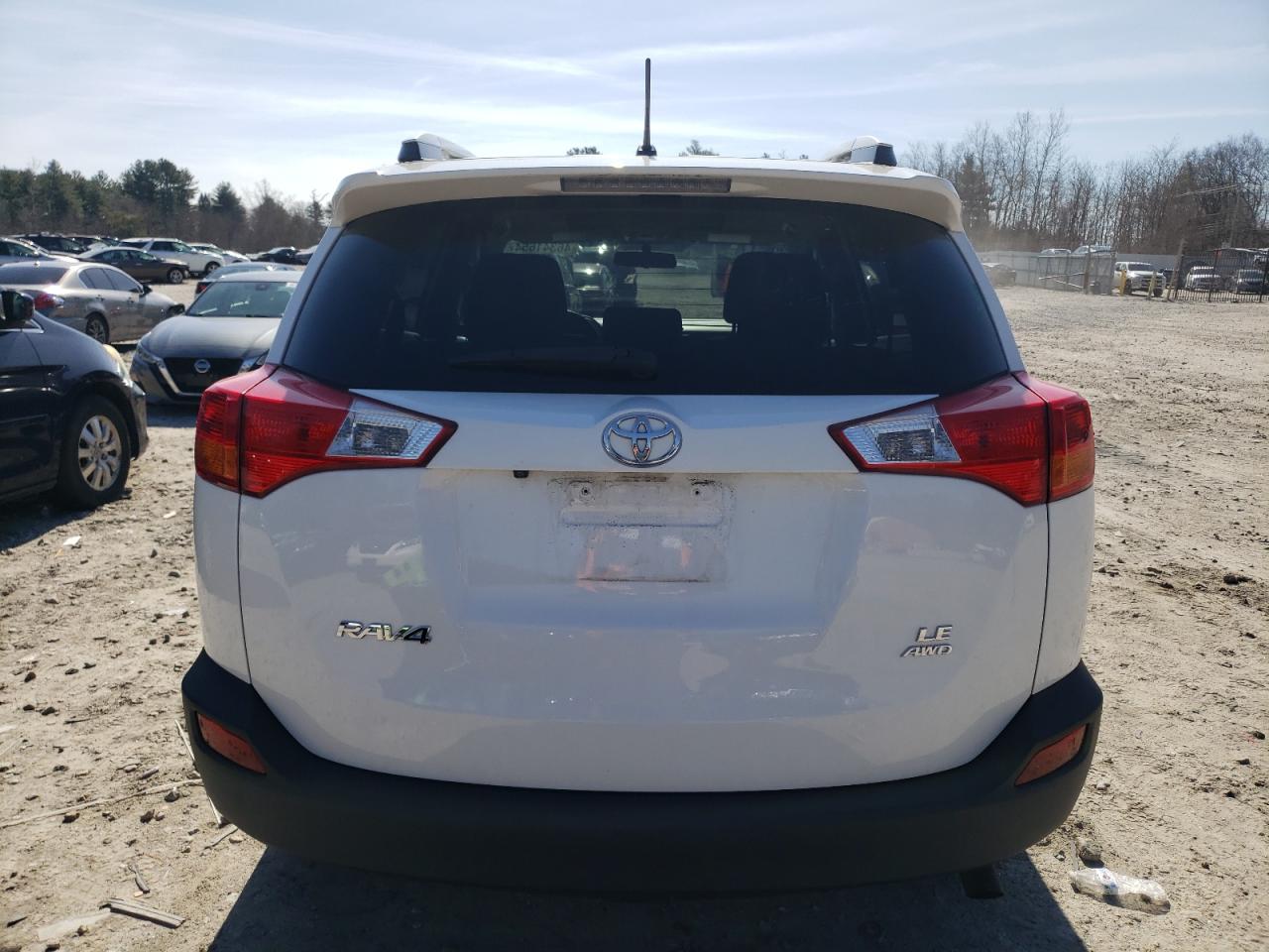 Photo 5 VIN: 2T3BFREV1FW249413 - TOYOTA RAV 4 