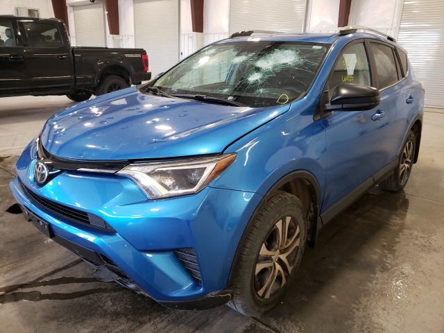 Photo 1 VIN: 2T3BFREV1HW610299 - TOYOTA RAV4 LE 