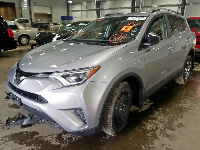 Photo 1 VIN: 2T3BFREV1HW611422 - TOYOTA RAV4 LE 