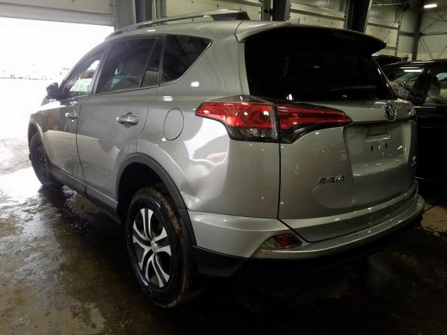 Photo 2 VIN: 2T3BFREV1HW611422 - TOYOTA RAV4 LE 