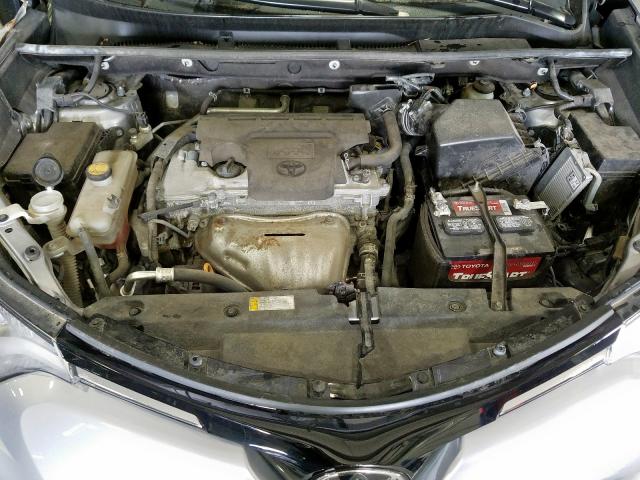 Photo 6 VIN: 2T3BFREV1HW611422 - TOYOTA RAV4 LE 