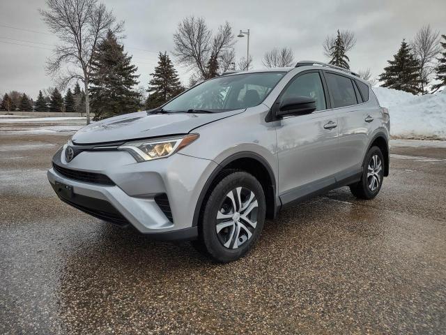 Photo 1 VIN: 2T3BFREV1HW613171 - TOYOTA RAV4 