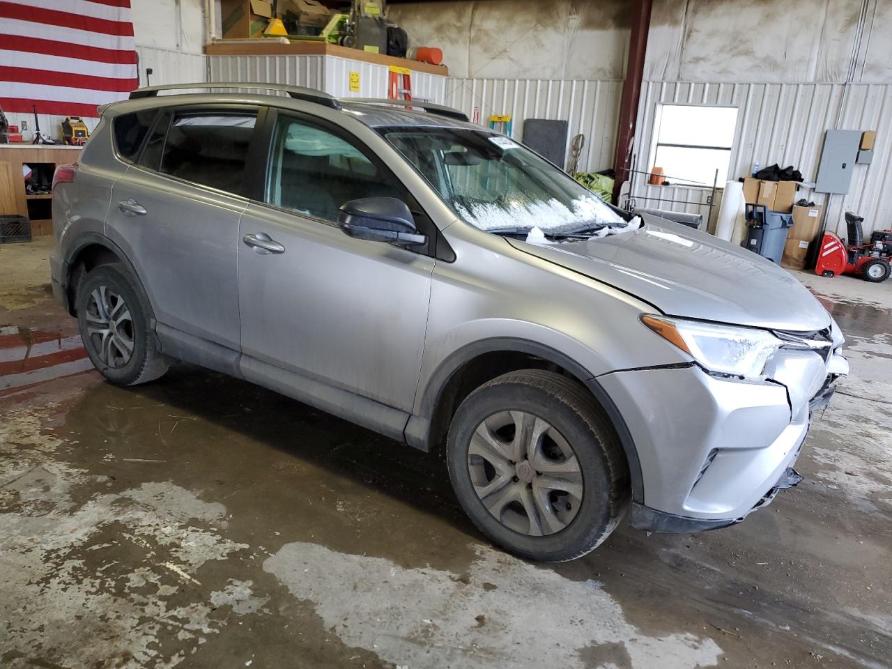 Photo 3 VIN: 2T3BFREV1HW666422 - TOYOTA RAV 4 