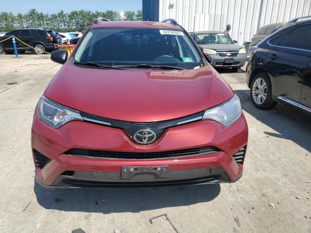 Photo 4 VIN: 2T3BFREV1JW818138 - TOYOTA RAV4 LE 