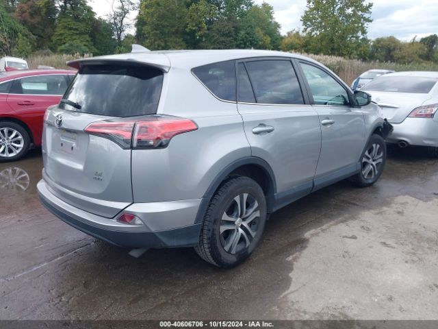 Photo 3 VIN: 2T3BFREV1JW845081 - TOYOTA RAV4 