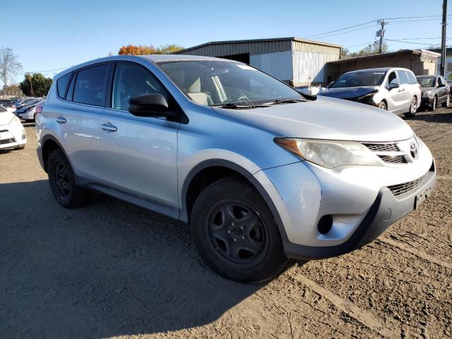 Photo 3 VIN: 2T3BFREV2DW055275 - TOYOTA RAV4 LE 