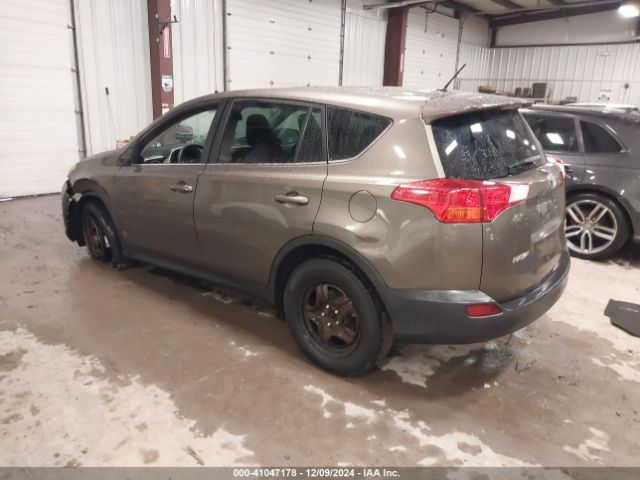 Photo 2 VIN: 2T3BFREV2FW263448 - TOYOTA RAV4 