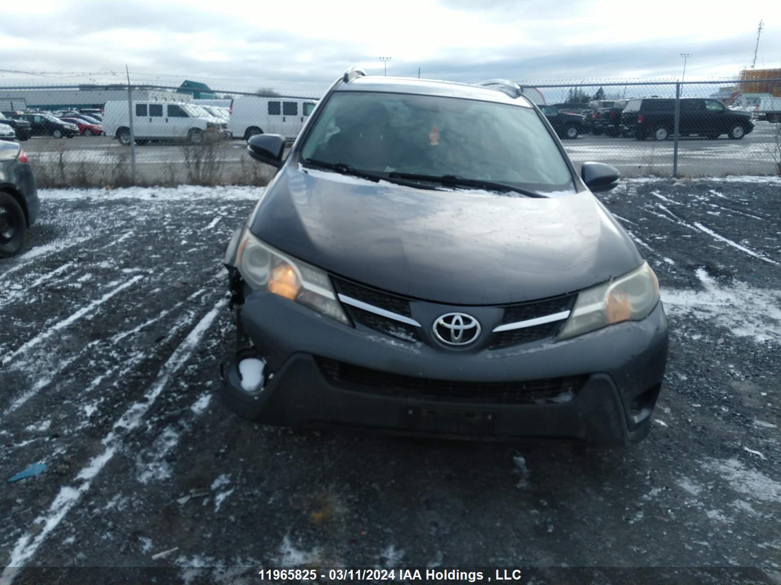 Photo 11 VIN: 2T3BFREV2FW289922 - TOYOTA RAV 4 