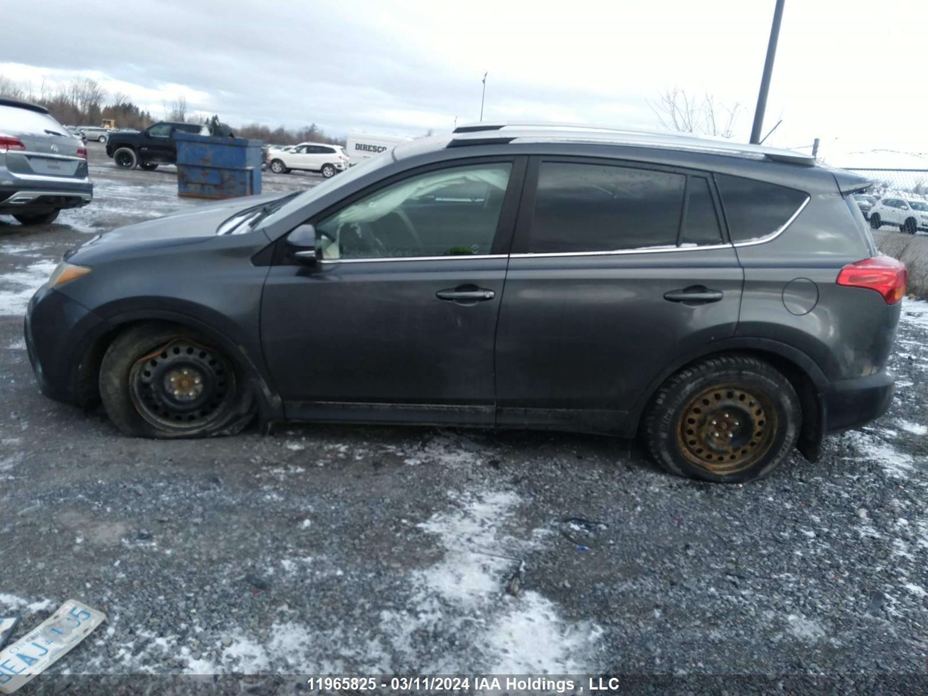 Photo 13 VIN: 2T3BFREV2FW289922 - TOYOTA RAV 4 