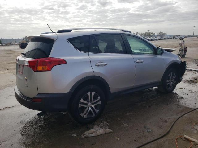 Photo 2 VIN: 2T3BFREV2FW291377 - TOYOTA RAV4 