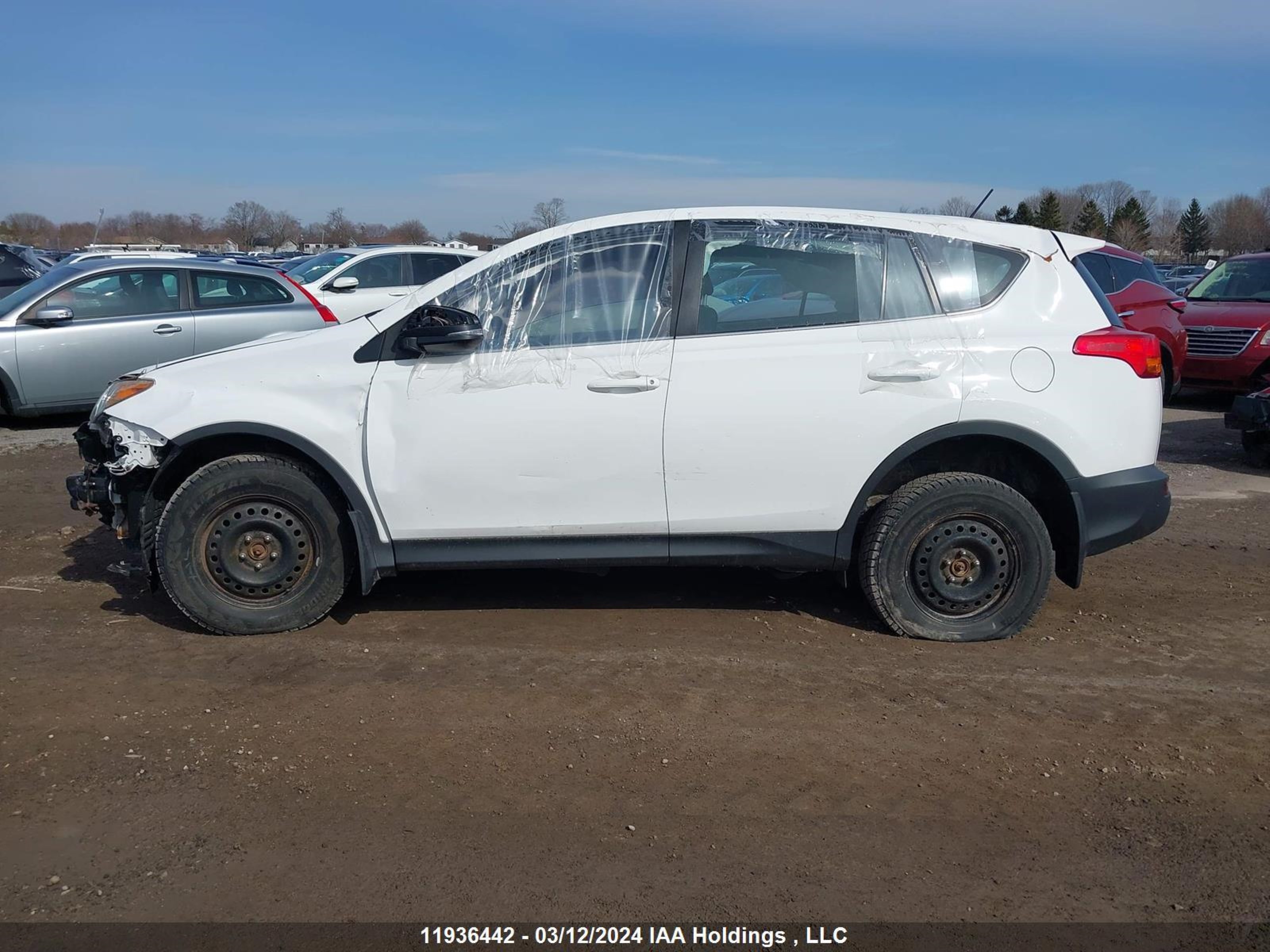 Photo 14 VIN: 2T3BFREV2FW324068 - TOYOTA RAV 4 