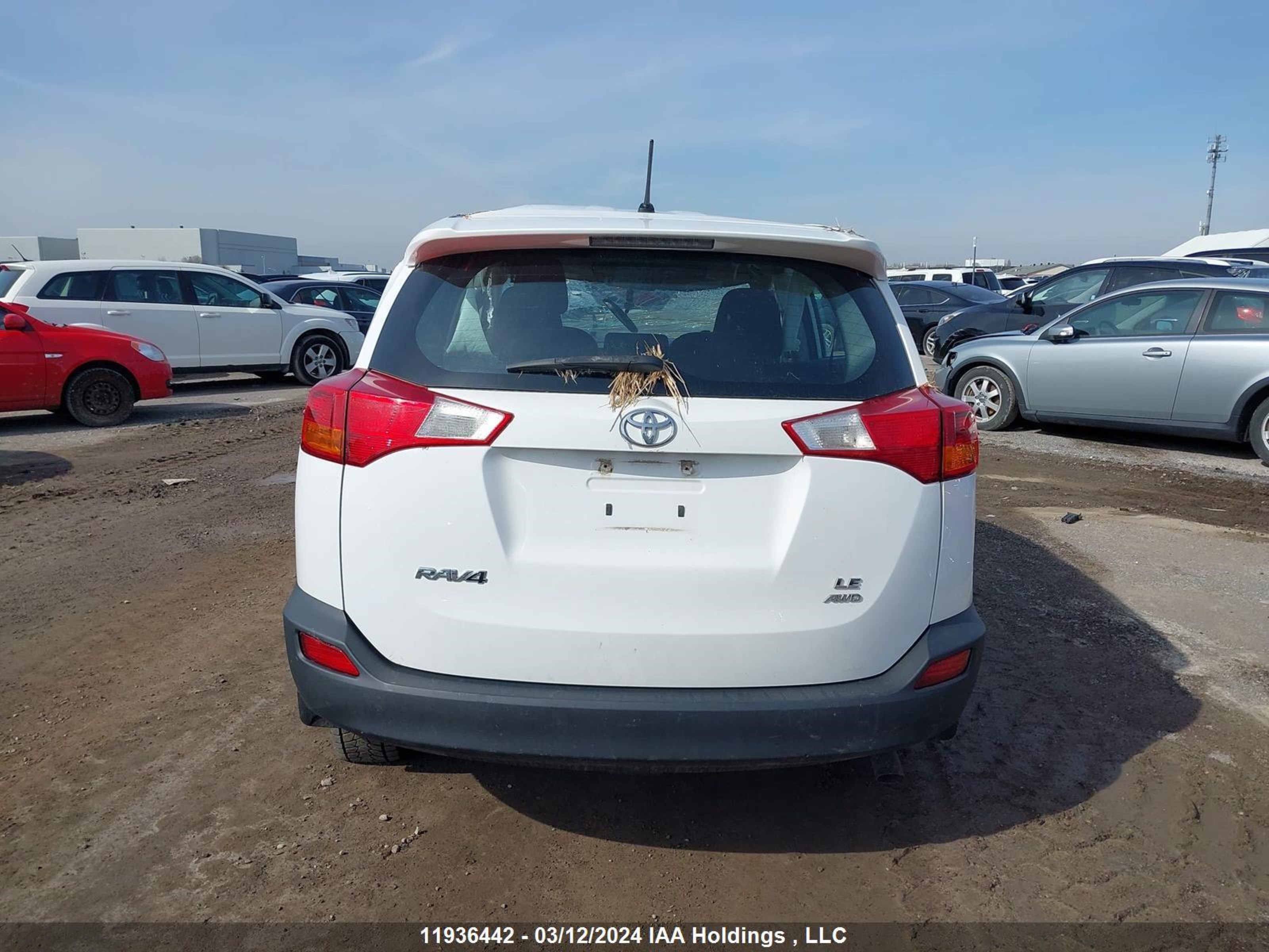 Photo 15 VIN: 2T3BFREV2FW324068 - TOYOTA RAV 4 