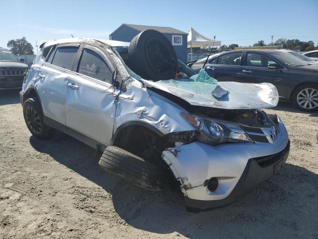 Photo 3 VIN: 2T3BFREV2FW327889 - TOYOTA RAV4 LE 