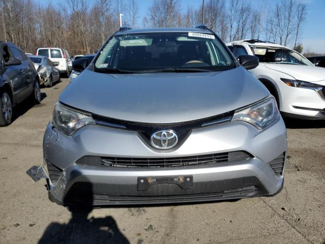 Photo 4 VIN: 2T3BFREV2GW435592 - TOYOTA RAV4 LE 