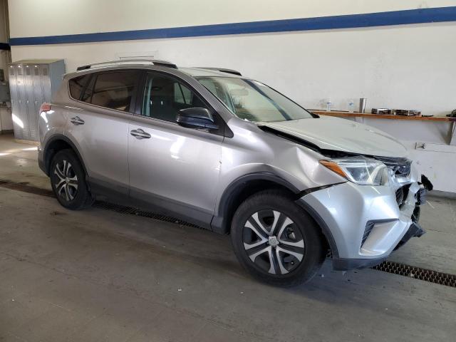 Photo 3 VIN: 2T3BFREV2GW451663 - TOYOTA RAV4 LE 