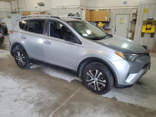 Photo 3 VIN: 2T3BFREV2GW455955 - TOYOTA RAV4 LE 