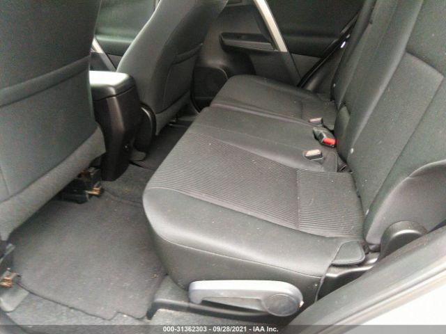 Photo 7 VIN: 2T3BFREV2HW611090 - TOYOTA RAV4 