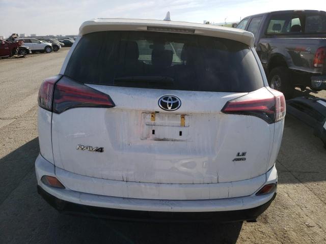 Photo 5 VIN: 2T3BFREV2JW764526 - TOYOTA RAV4 LE 