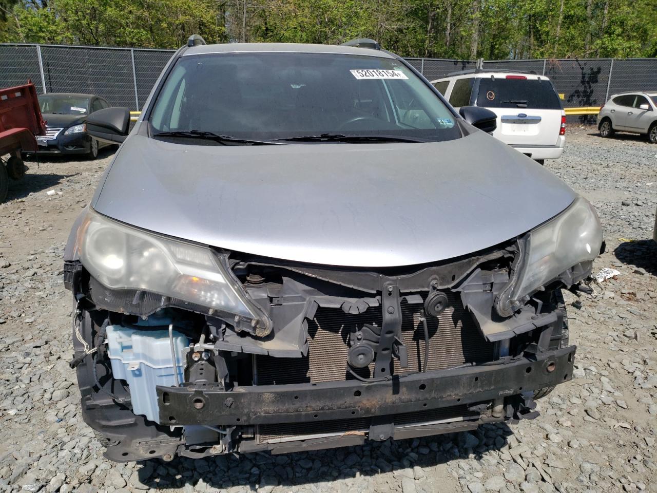 Photo 4 VIN: 2T3BFREV3DW039988 - TOYOTA RAV 4 