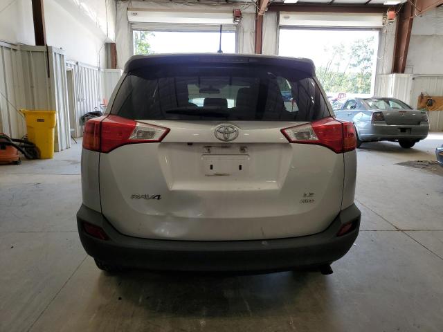 Photo 5 VIN: 2T3BFREV3DW053955 - TOYOTA RAV4 LE 