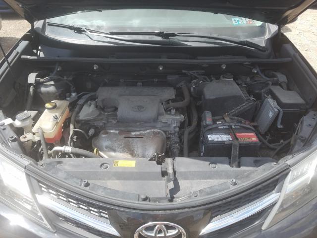 Photo 6 VIN: 2T3BFREV3DW104998 - TOYOTA RAV4 LE 