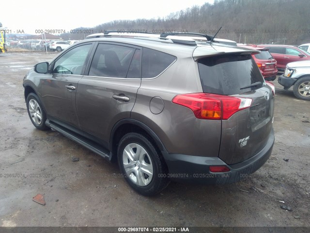 Photo 2 VIN: 2T3BFREV3EW171120 - TOYOTA RAV4 